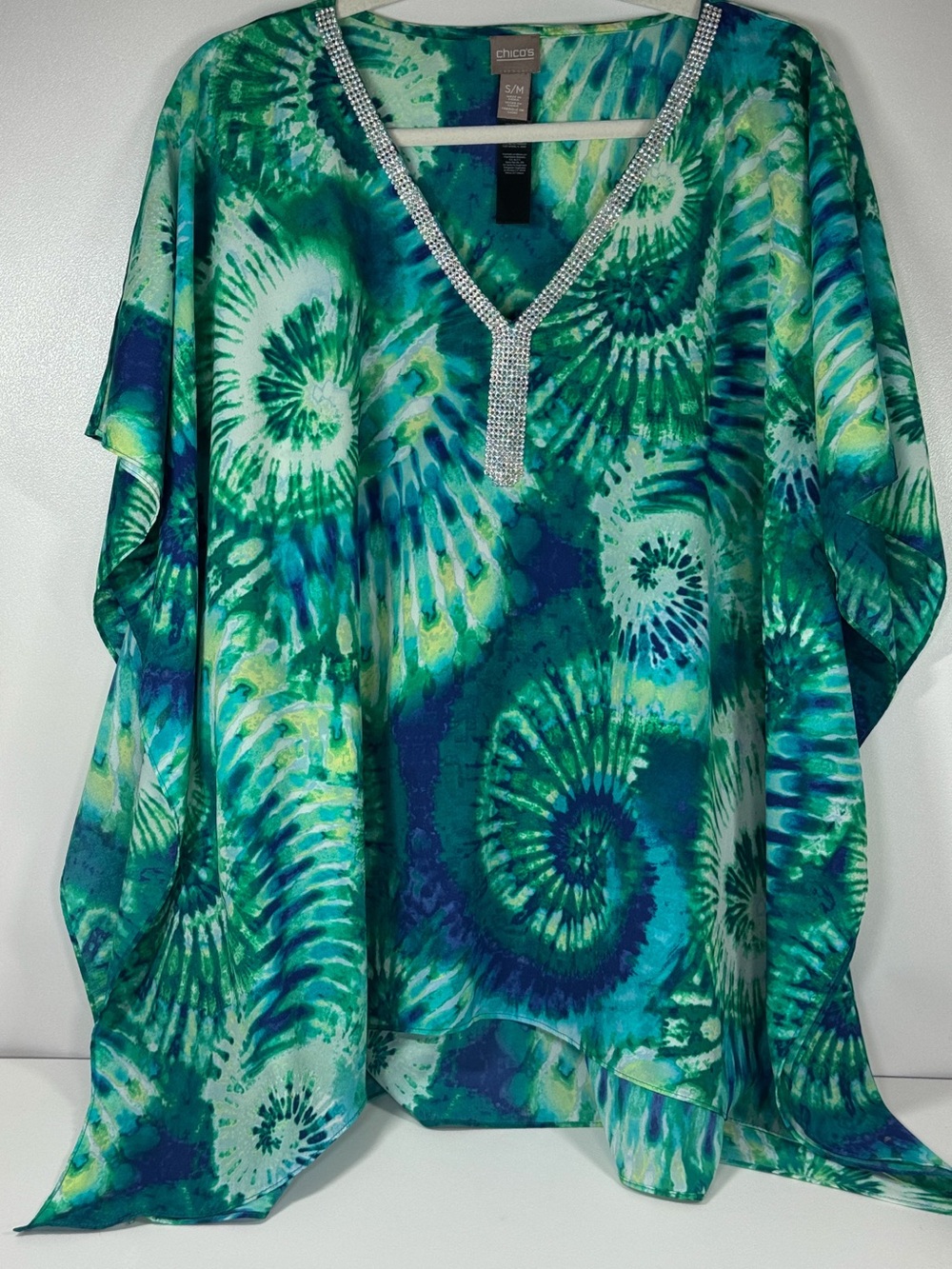 Chico’s Tie Dye Rhinestone Kaftan Tunic Top Women’s Small Medium Green Blue
